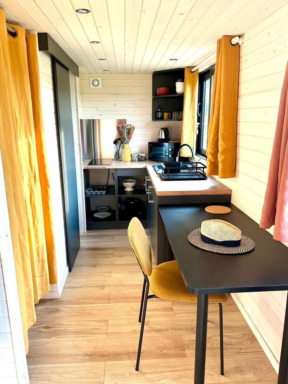 Joy Tiny House Nature lodge in Normandy