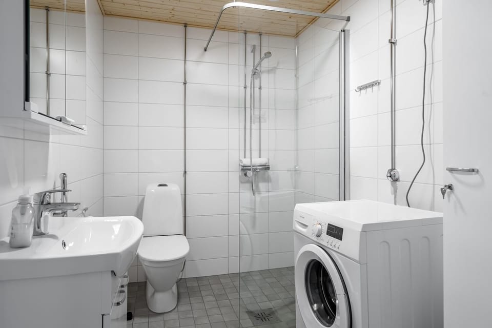 Shower, Toilet, Bathroom, washing machine