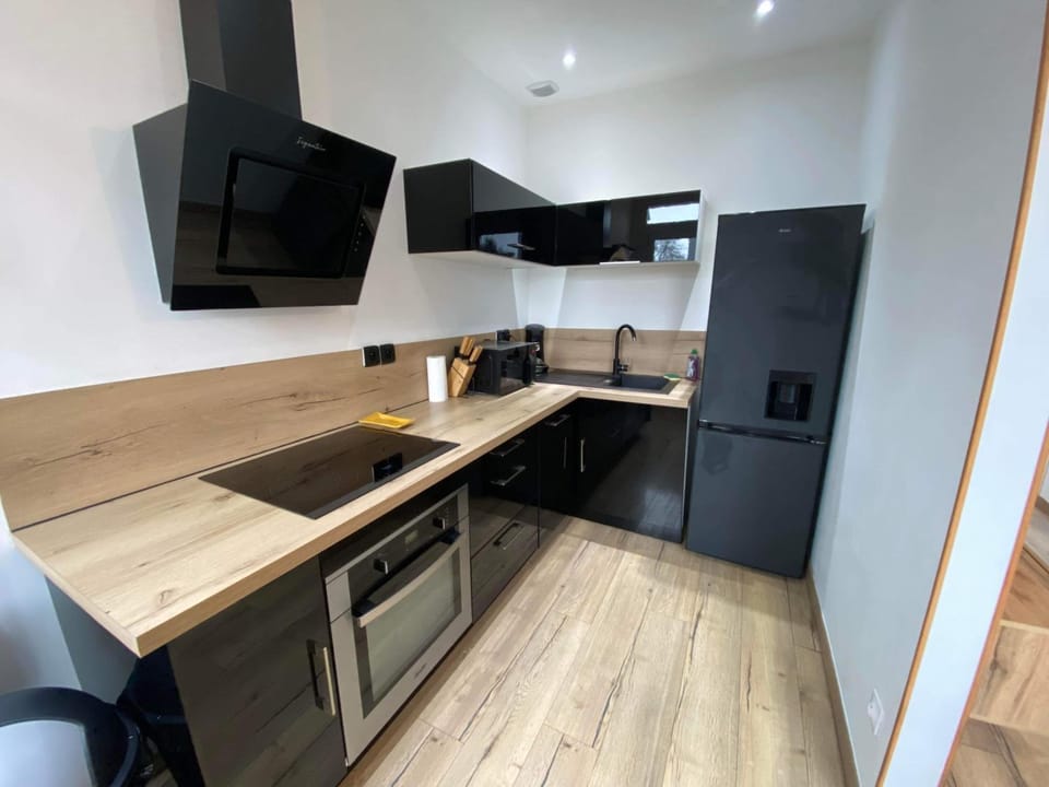 Kitchen or kitchenette, dishwasher, minibar, pet friendly, stove, toaster