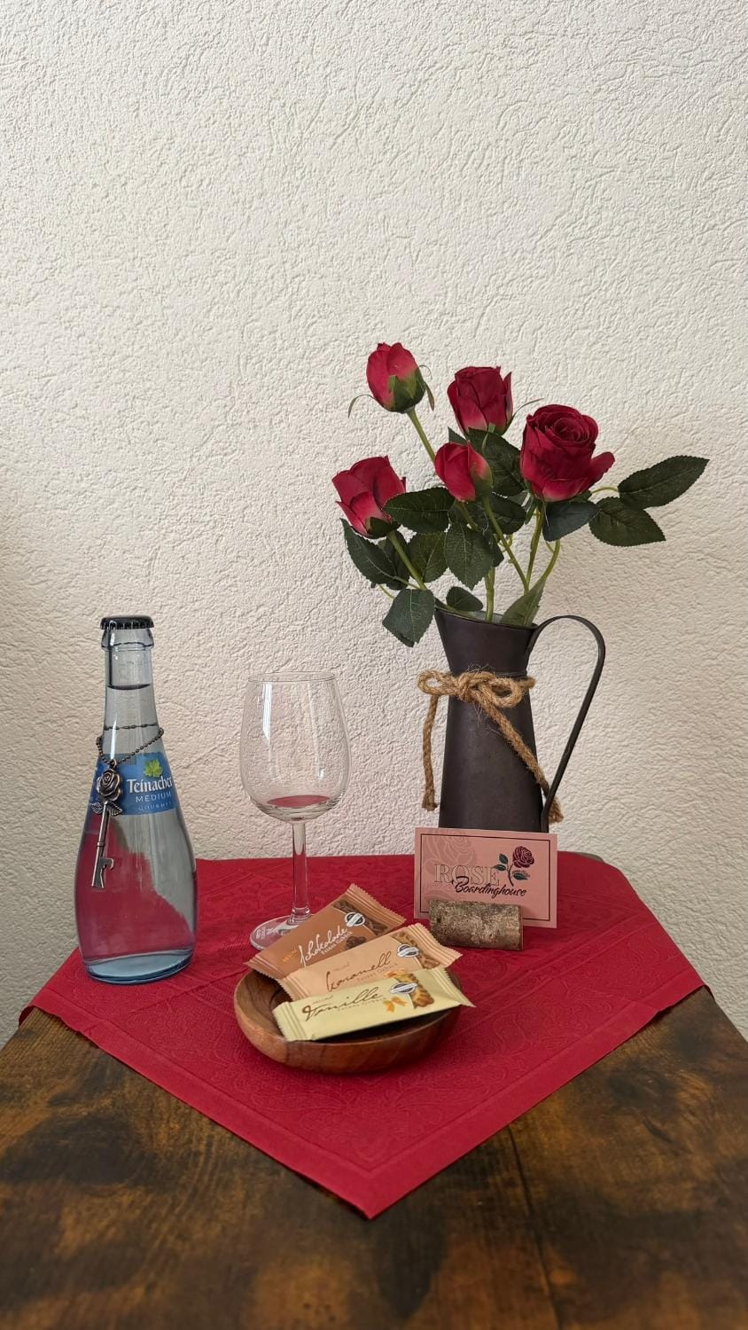 Rose Boardinghouse 24h-7d Self Check-In Automat Bed and Breakfast in Baden-Württemberg