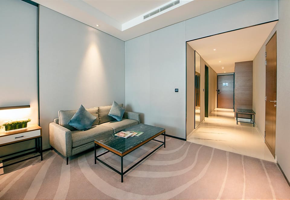 Facade/entrance, Seating area