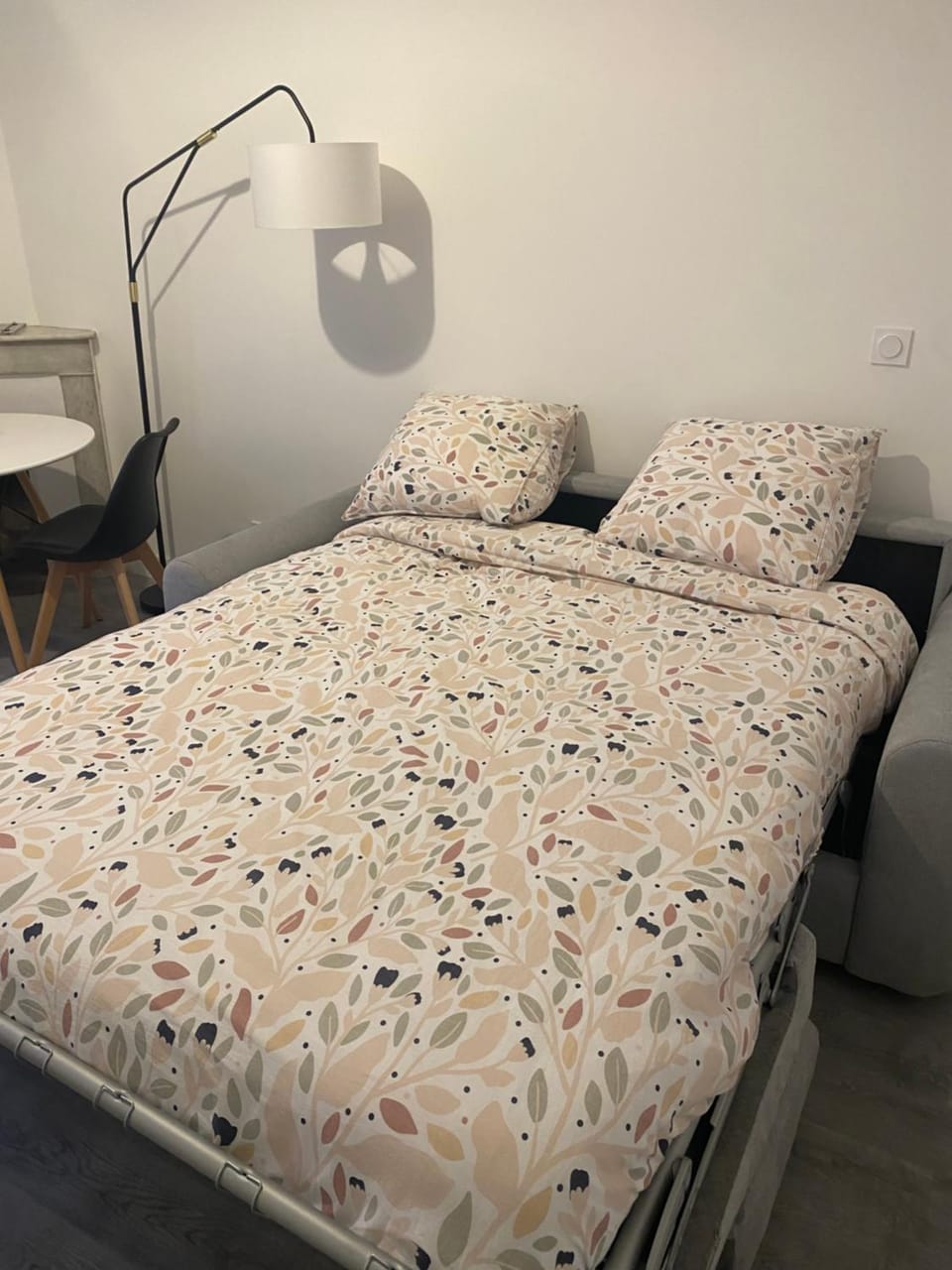 Bel appartement T1 30m2 centre historique Aubagne Apartment in French Riviera