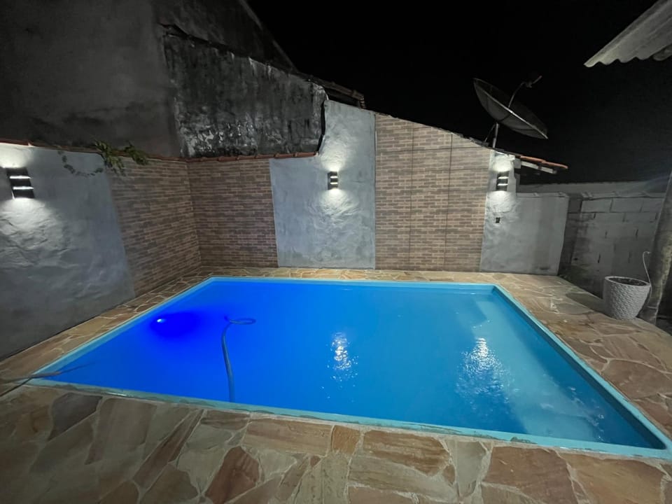 CASA NA PRAIA DO BISAVÔ MONTEMOR House in Bertioga
