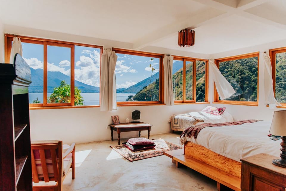 Bed, Natural landscape, Living room, Photo of the whole room, Seating area, Bedroom, Lake view, Mountain view