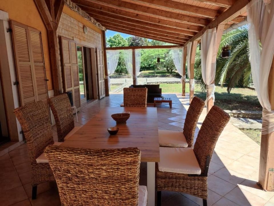 House Andrea with pool House in Istria County