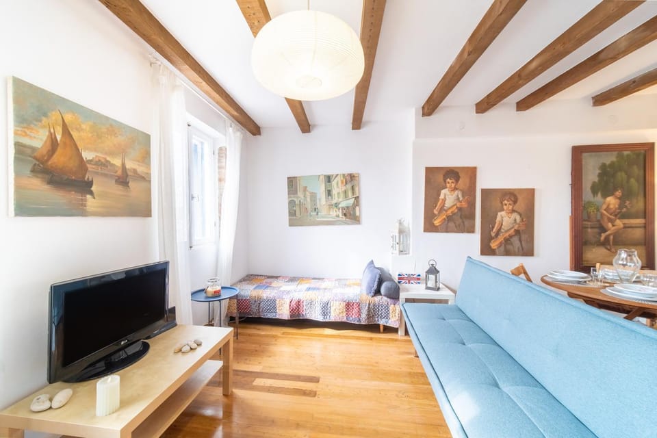 Property building, Living room