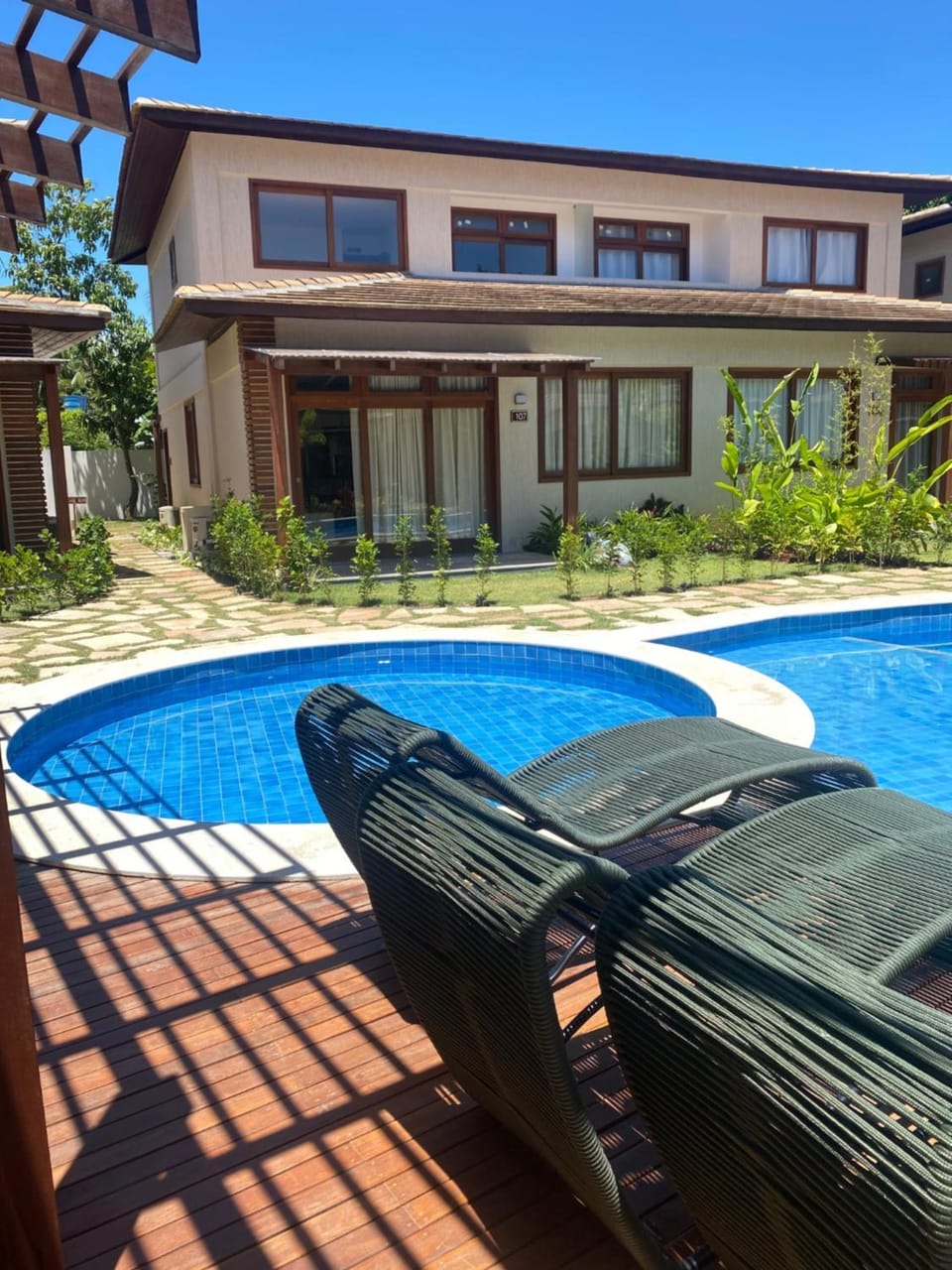 Day, Pool view, Swimming pool, sunbed