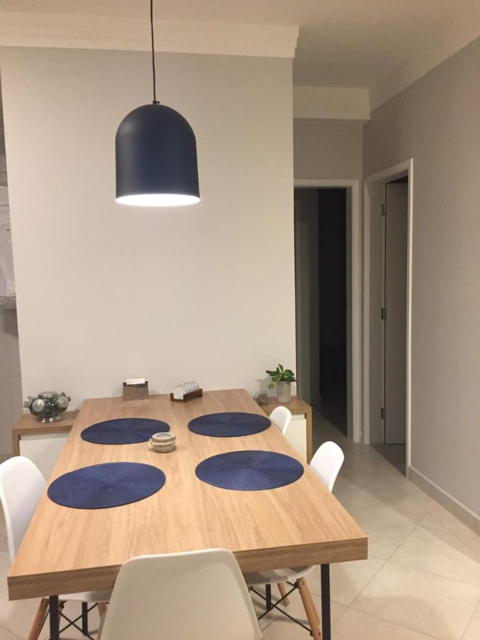 Apartamento novíssimo a 3 quadras da praia, com piscina, sala de jogos e sauna!! Apartment in Ubatuba