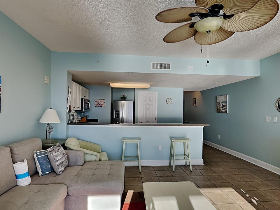 Kitchen or kitchenette, Living room, Seating area, furniture