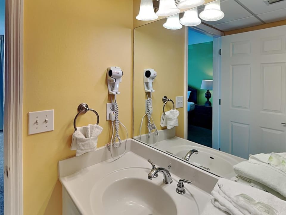 Bathroom, hair dryier, towels