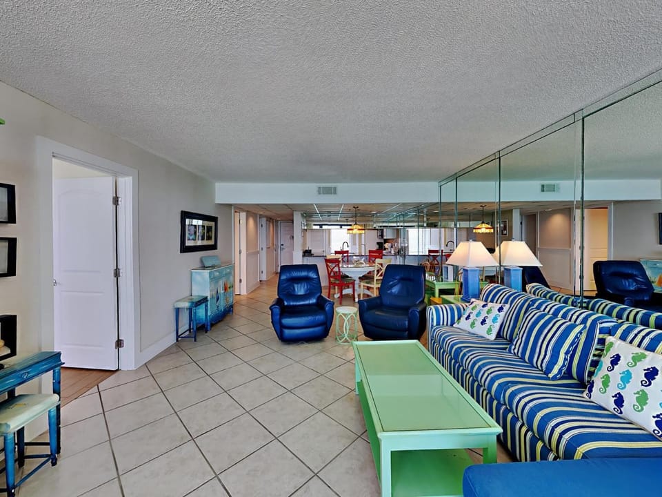 Living room, Seating area, Dining area, furniture