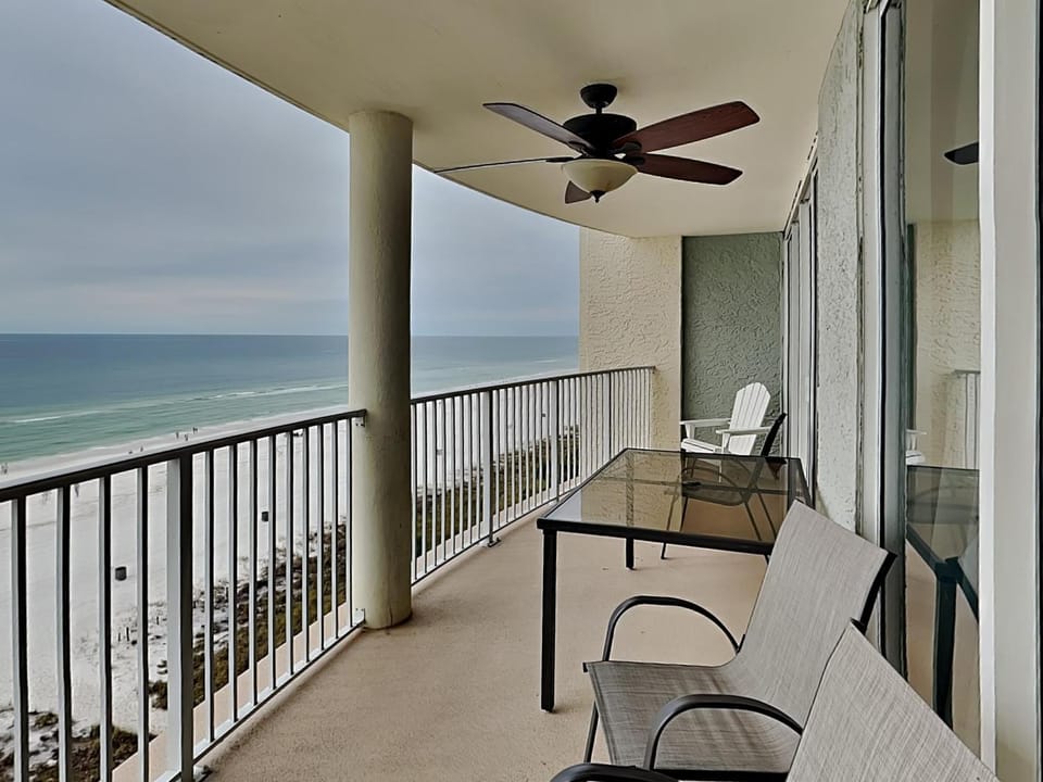 Balcony/Terrace, Seating area, Sea view, furniture