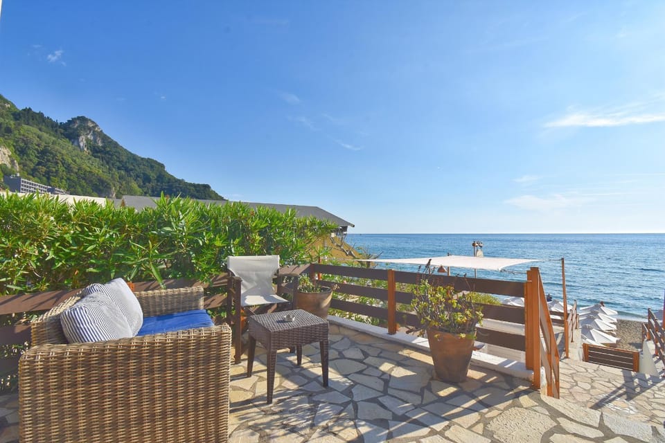Glorious Sunset & Sea View Studio Mariastella 4 House in Saint Gordios beach
