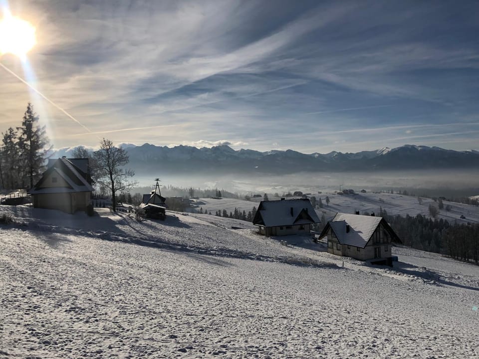 Nearby landmark, Off site, Natural landscape, Winter, Hiking, Mountain view, Sunrise