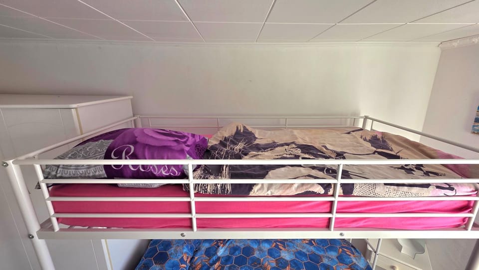 Relax Cozy Wellbeing Room Near train station Vacation rental in Luxembourg District, Luxembourg