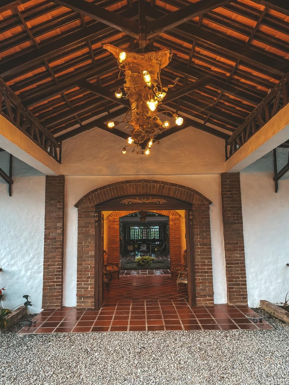 Facade/entrance