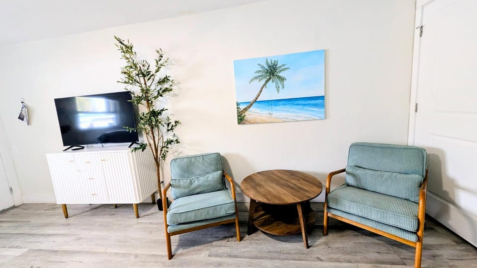 Studio Sunview 4 3Mins to BeachPool Apartment in Indian Rocks Beach