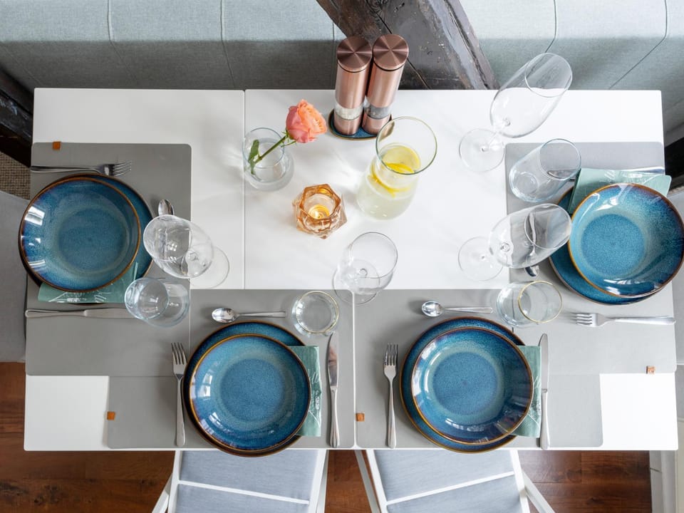 Food and drinks, Decorative detail, Decorative detail, Dining area, Food, Food, Lunch, Dinner, kitchen, kitchen