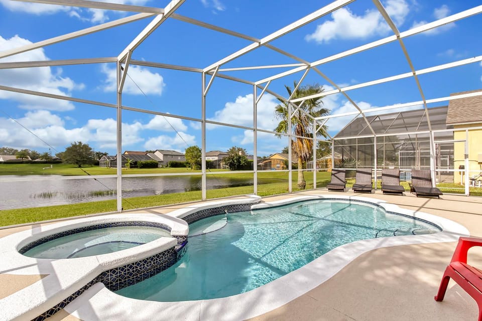 Patio, Day, Pool view, Swimming pool, sunbed