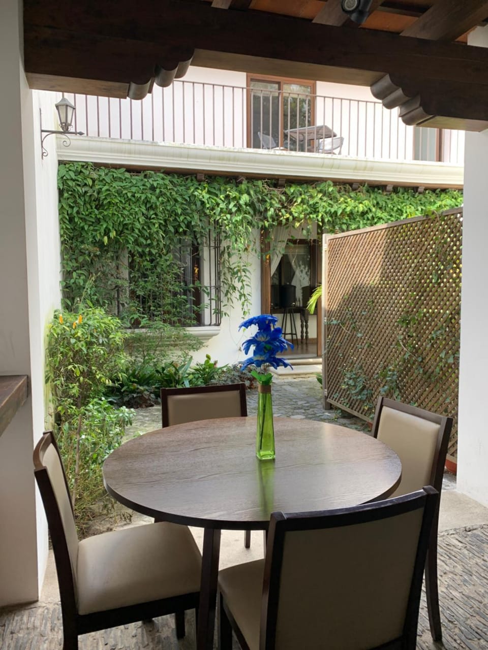 Garden, Seating area