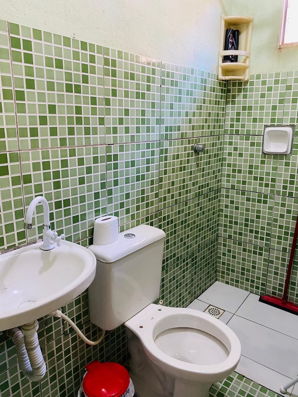 Bathroom, bidet