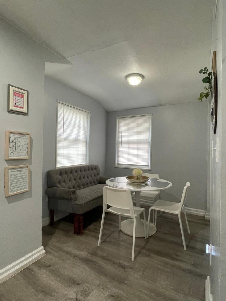 Renovated guest house Apartment in Hyattsville