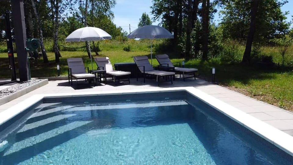 Natural landscape, Swimming pool, sunbed