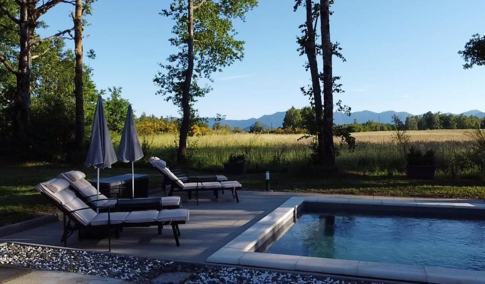Spring, Natural landscape, Pool view, Swimming pool, sunbed
