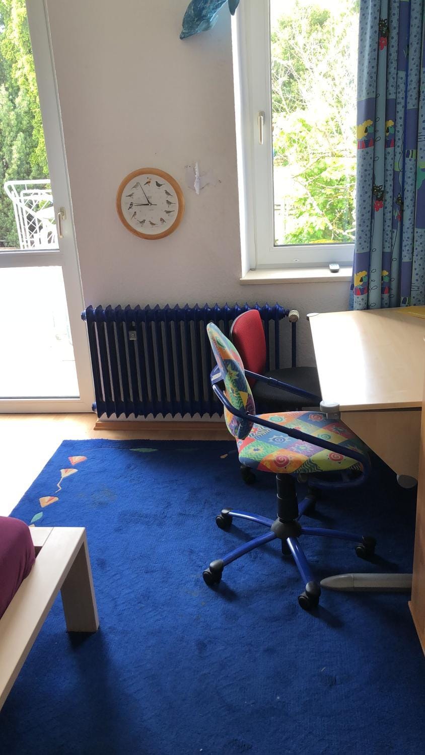 Doppelzimmer mit Terrasse zum Garten, ruhig, Weinbergsblick, zusätzliches Kinderzimmer anbei möglich Vacation rental in Koblenz