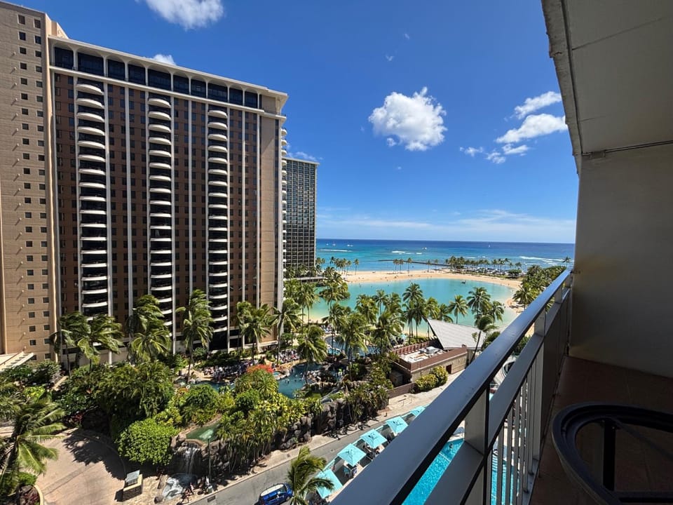 Day, Balcony/Terrace, Beach, City view, Sea view