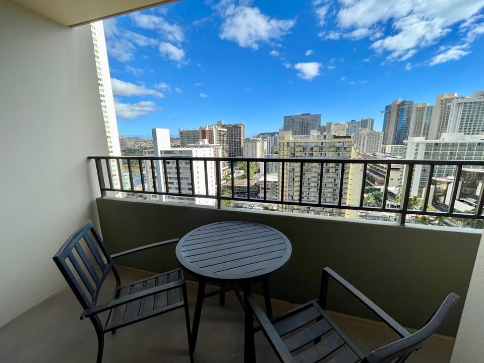Balcony/Terrace, Landmark view