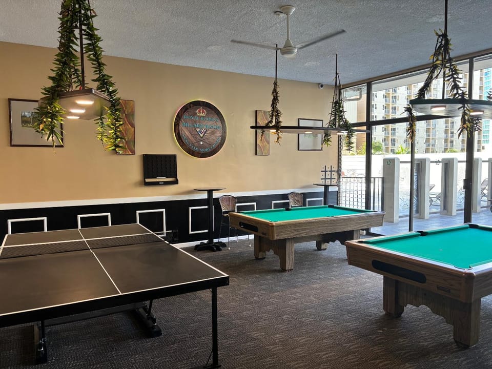 Billiard, Table tennis