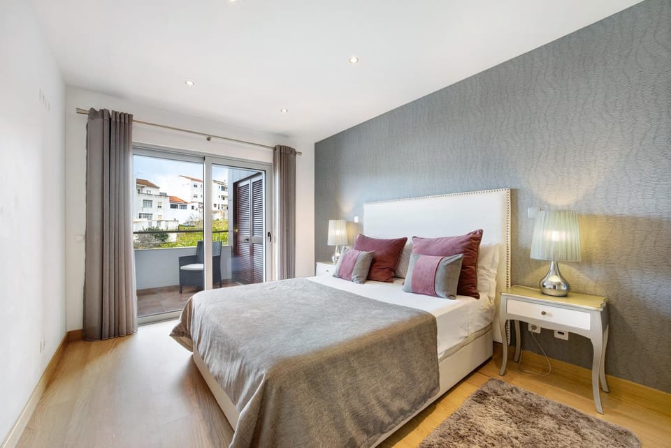 Living room, Bedroom