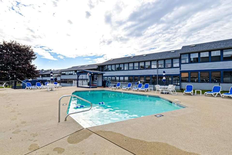 204 at the Shore Apartment hotel in Wells