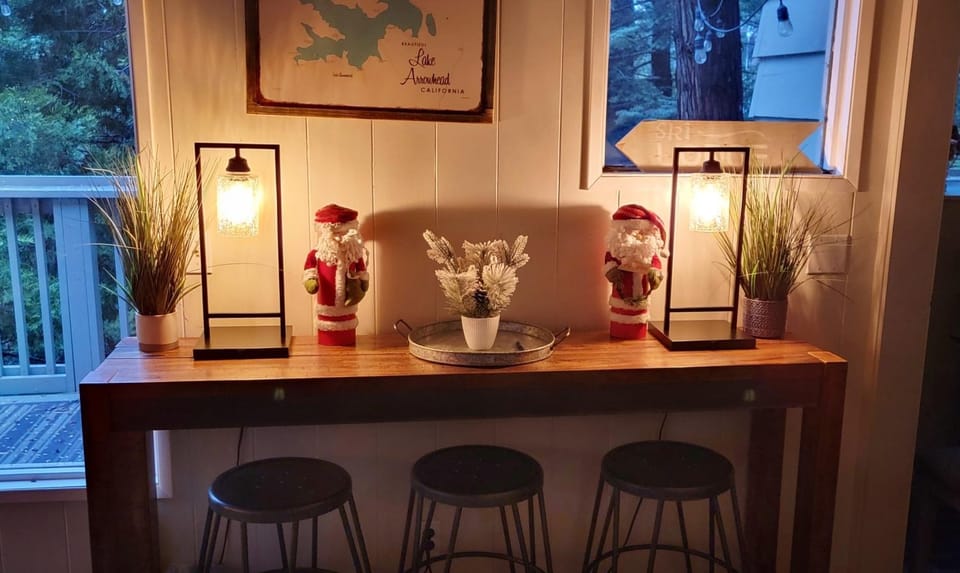 The Retreat on Wabash Lane House in Lake Arrowhead