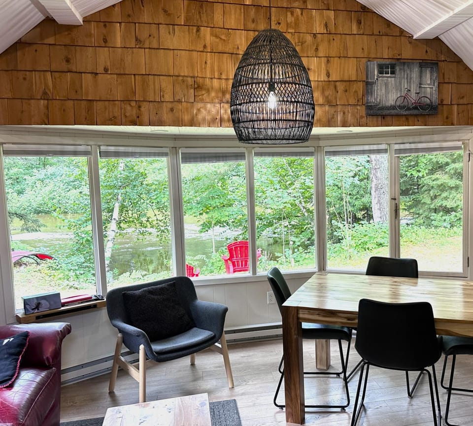 Le refuge de la petite rivière Chalet in Shawinigan