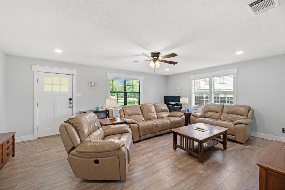 TV and multimedia, Living room, internet