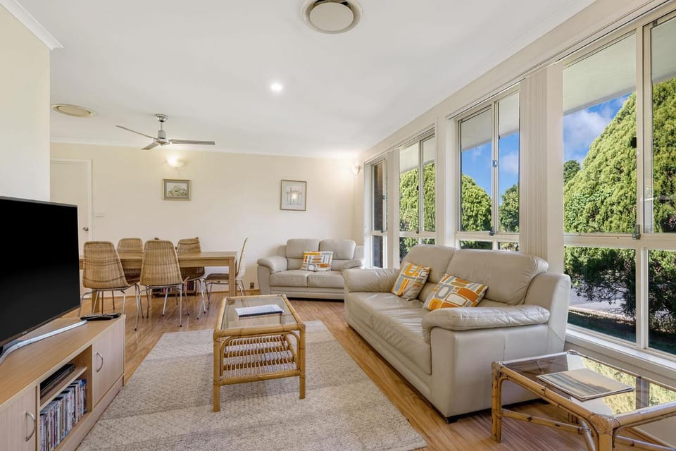 Kelvin Grove 1 House in Port Macquarie
