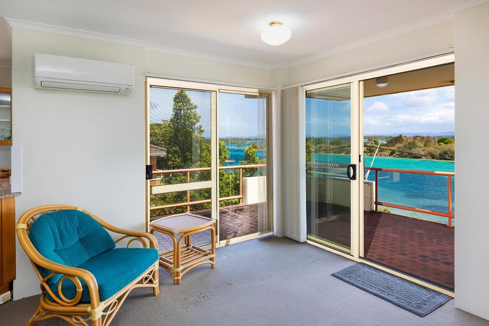 Balcony/Terrace, Living room