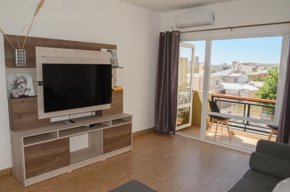 Linea Recta Sur- Huemul, departamento amplio, de 3 dormitorios a pasos del mar Apartment in Puerto Madryn