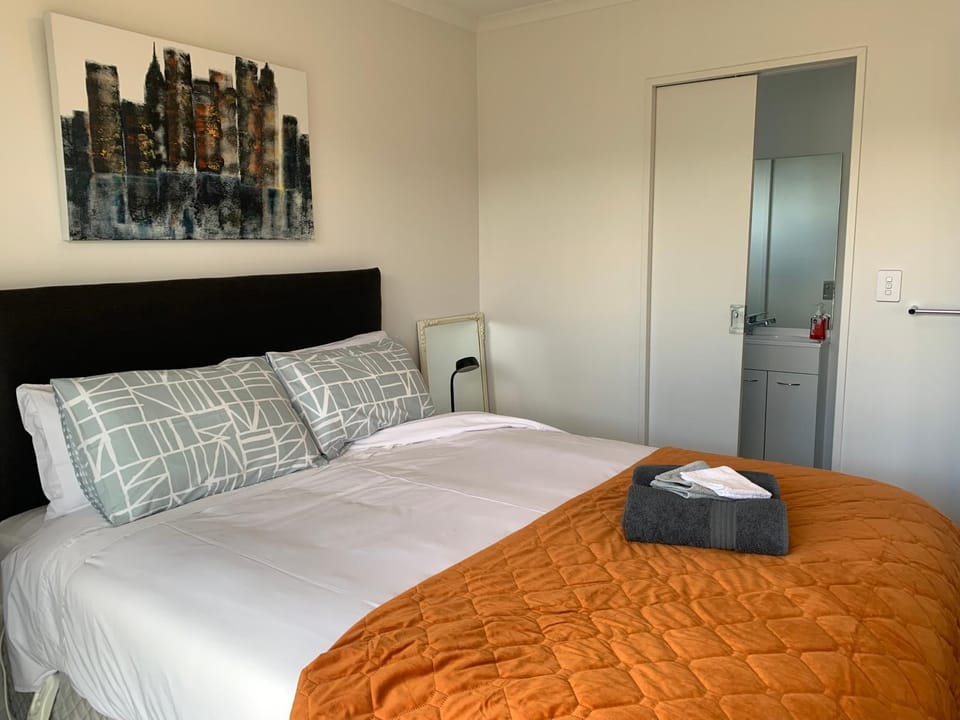A Beauty on Bligh St Te Anau House in Te Anau