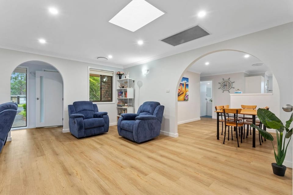 Family Tides Beach Escape House in Vincentia
