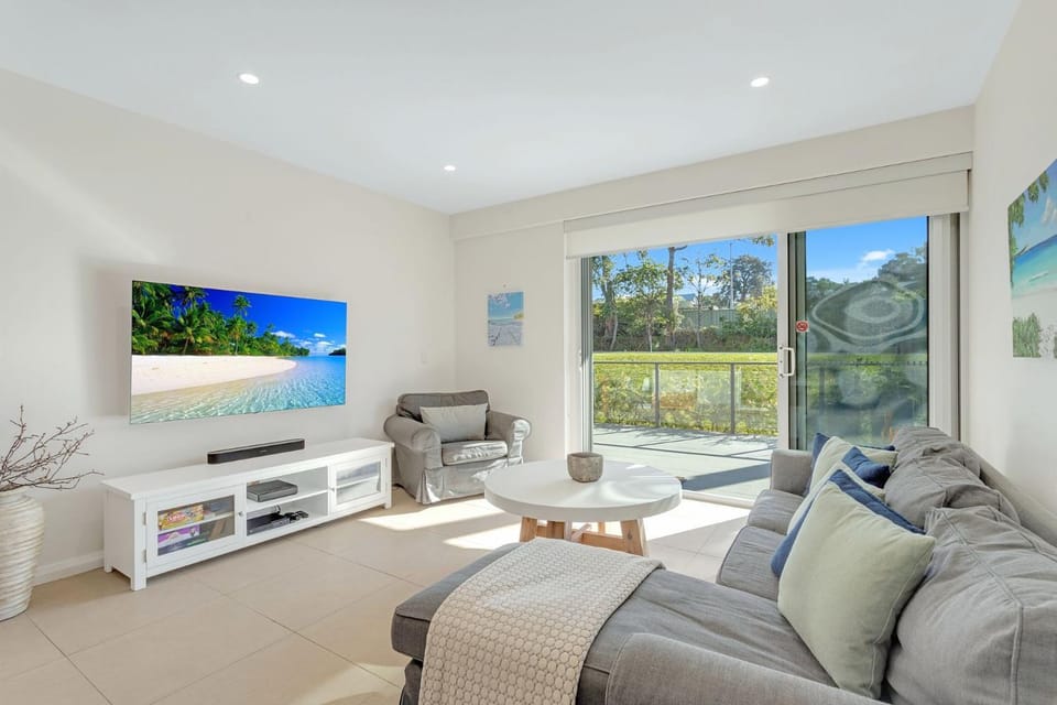 Le Maison at the Beach Apartment in Huskisson