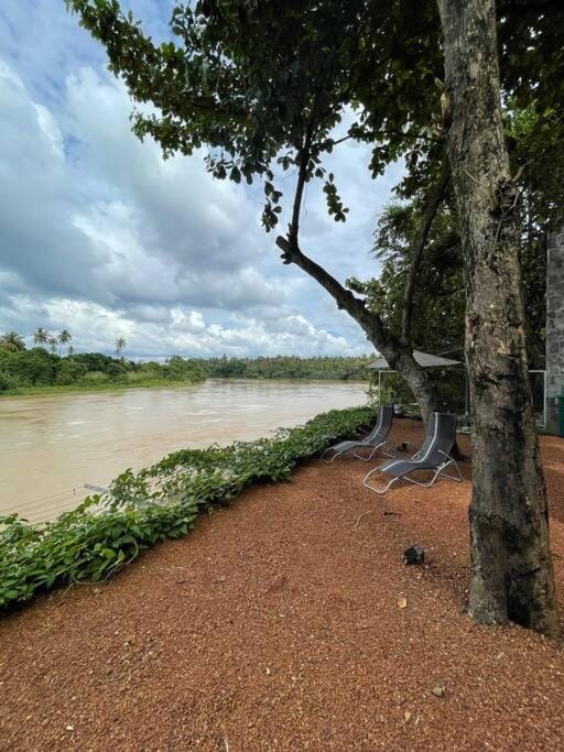 AJ Villa Bed and Breakfast in Negombo