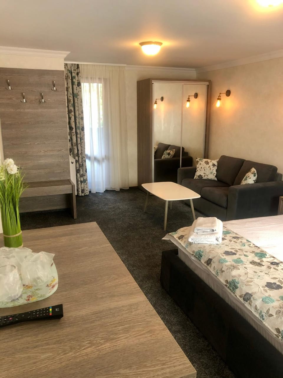 BUCEGI VIEW APARTAMENT Bed and Breakfast in Sinaia