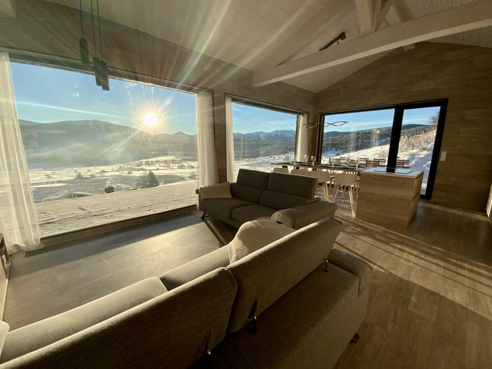 Natural landscape, Living room, Seating area, Dining area, Mountain view