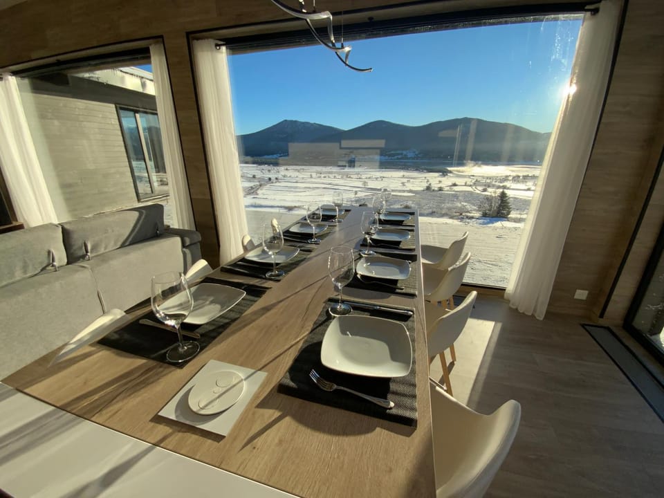 Natural landscape, Dining area