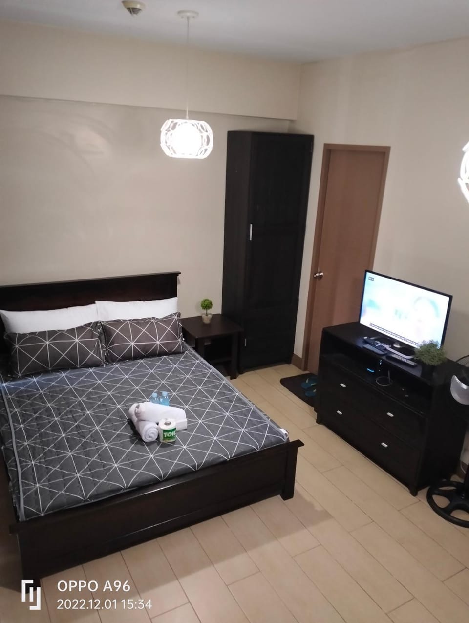 Bed, TV and multimedia