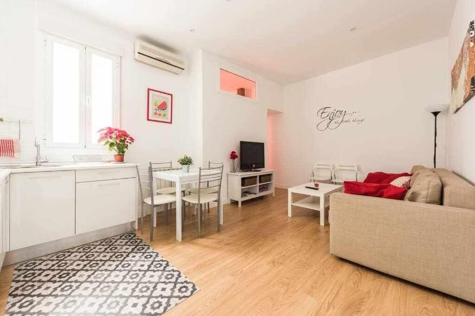 centro Madrid Familiar alojamiento termporal Apartment in Centro