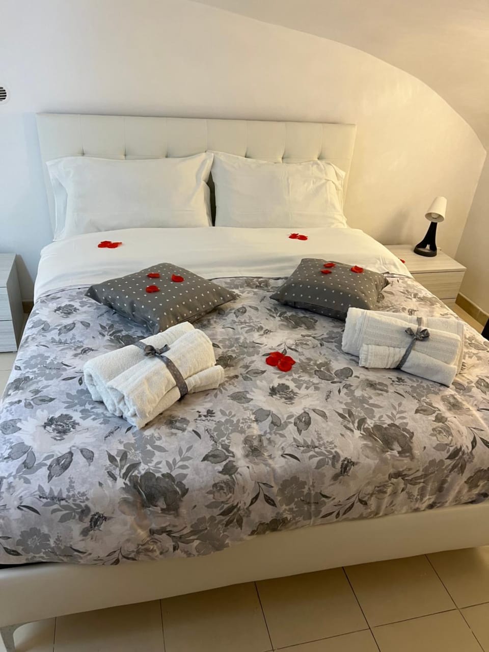 TV and multimedia, Bedroom